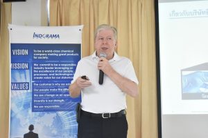 ริชาร์ด โจนส์ รองประธานอาวุโสและหัวหน้าฝ่ายสื่อสารองค์กร ความยั่งยืน และทรัพยากรบุคคล บมจ. อินโดรามา เวนเจอร์ส