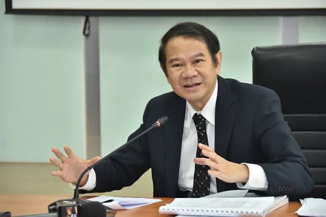 คณิศ แสงสุพรรณ