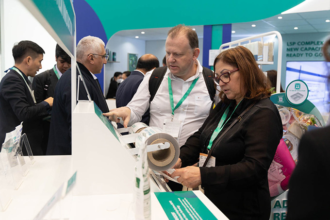 ได้รับความสนใจจากผู้เยี่ยมชมนานาประเทศ