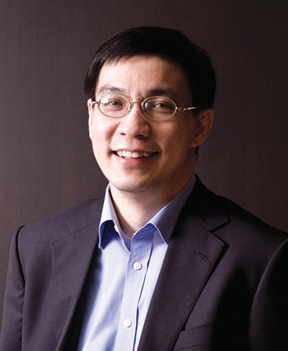 ดร.สมเกียรติ ตั้งกิจวานิชย์