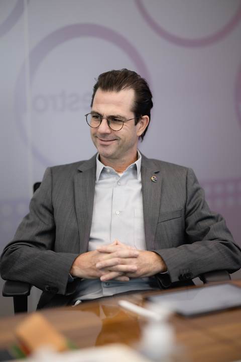 ดร.ทีโม สลาวินสกี้