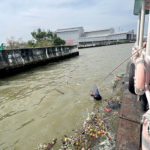 กิจกรรม “เก็บขยะหลังวันลอยกระทง สายน้ำแห่งคุ้งบางกระเจ้า”