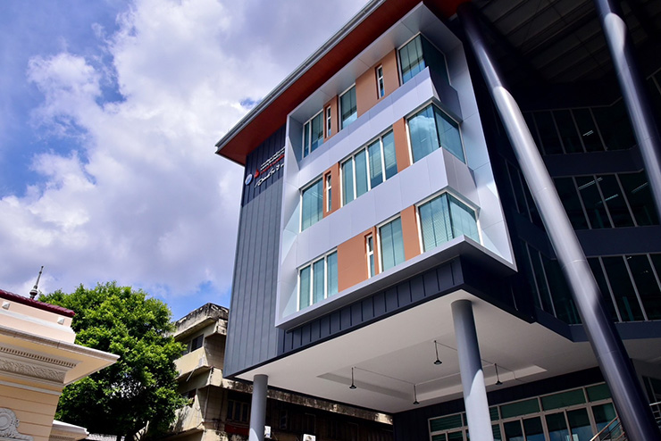 อาคารต้นแบบสาธิตการใช้พลังงานสุทธิเป็นศูนย์ “Net Zero Energy Building” (อาคาร 70 ปี พพ. )