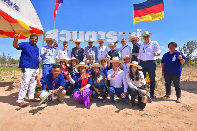 โครงการระบบการผลิตข้าวยั่งยืนแบบองค์รวม