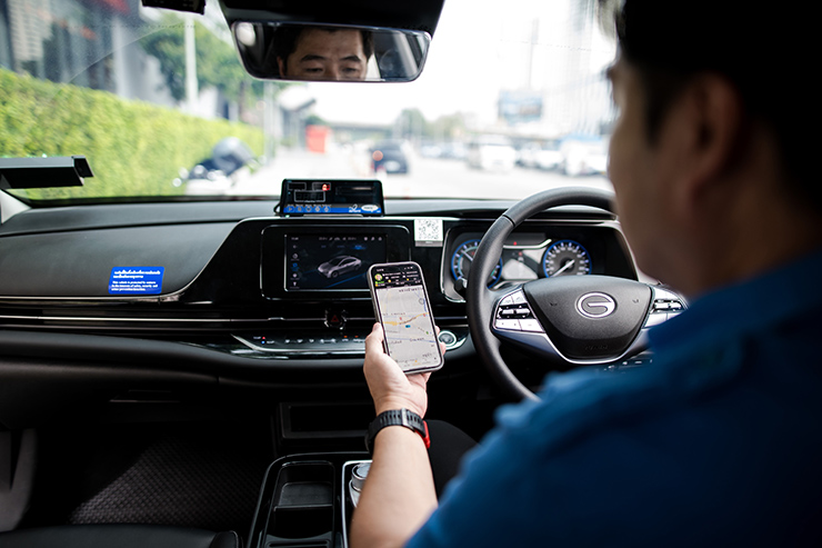 EVme ส่งมอบ AION ES ครบ 100 คัน เดินหน้าพลิกโฉมระบบขนส่งสาธารณะอย่างต่อเนื่อง