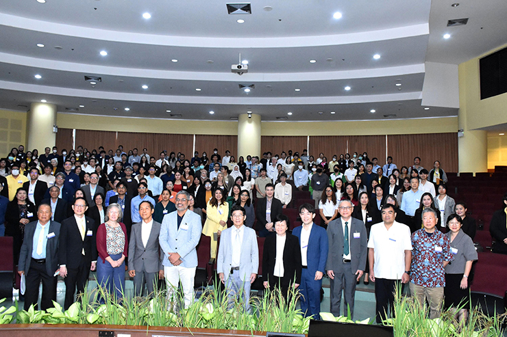 การประชุมนานาชาติเรื่องโลกร้อนกับการปรับตัวของข้าว