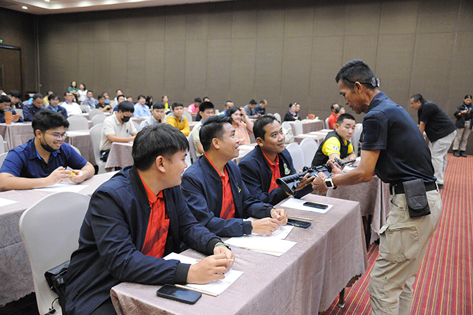 ฝึกอบรมทักษะการเอาตัวรอดจากสถานการณ์กราดยิง ( Run Hide Fight ) และภัยคุกคาม