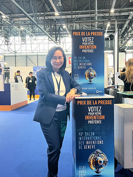 ดร.ชุติมา เอี่ยมโชติชวลิต