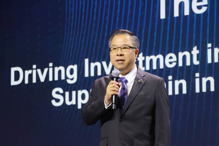 นฤตม์ เทอดสถีรศักดิ์