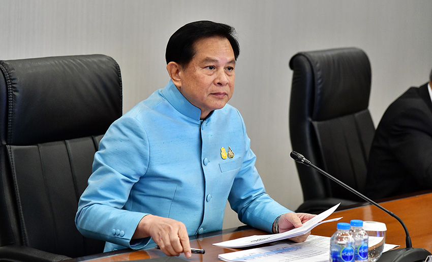 พีระพันธุ์ สาลีรัฐวิภาค