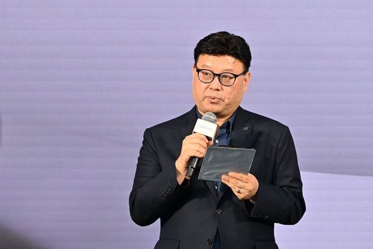 เจ กิว จอง