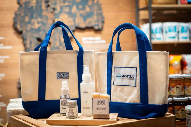 โปรเจกต์ AOTGA x good goods