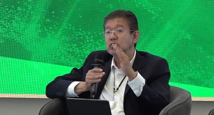 อาทิตย์ เวชกิจ