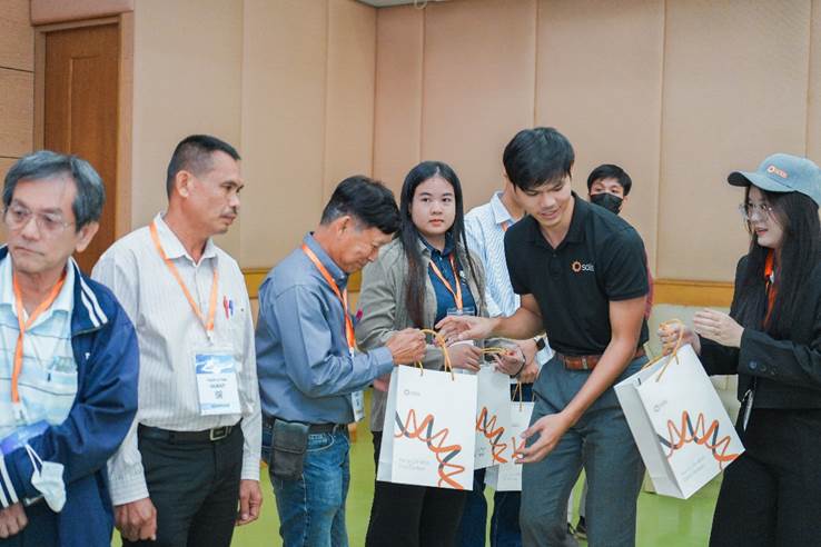 นายประกฤต ธรรมฤทธิ์ ตำแหน่ง Pre-sales support Engineer บริษัท Solis