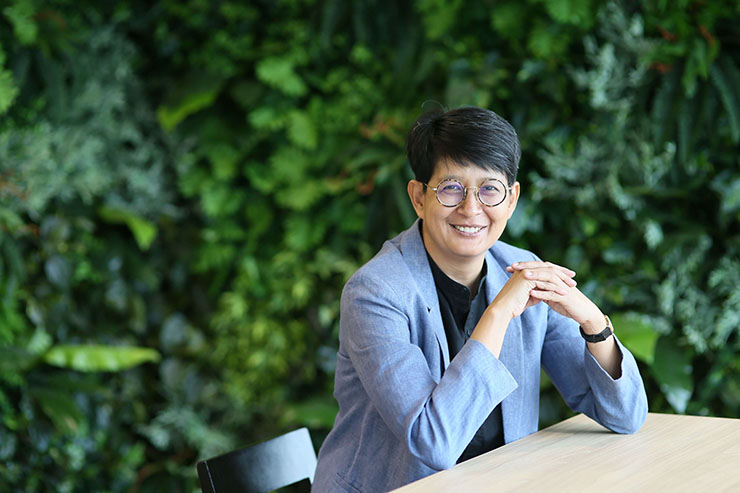 นันทนา ขาวปลื้ม