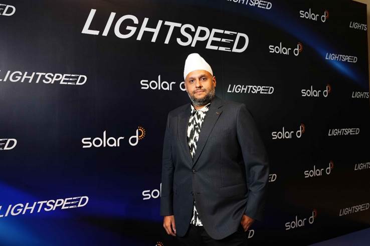 สันติ ศรีชวาลา