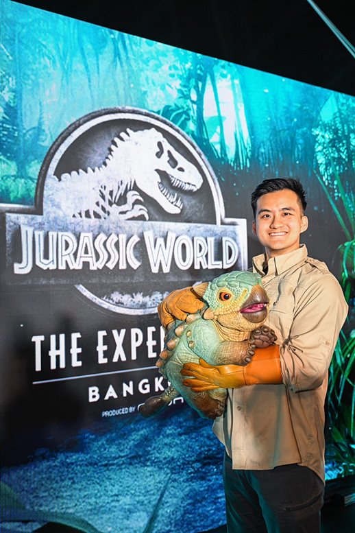 Bumpy ไดโนเสาร์น้อยที่ขยับตัวและกระพริบตาได้มาโชว์ความน่ารักในงาน