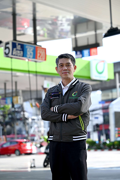 นายเสรี อนุพันธนันท์