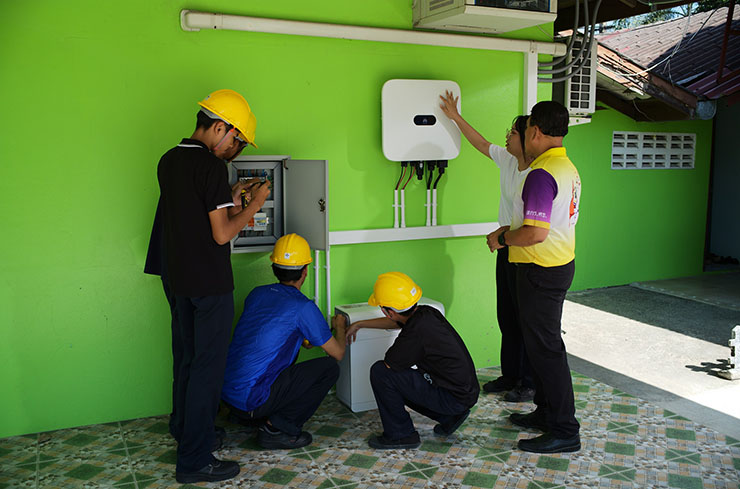 การติดตั้งระบบพลังงานแสงอาทิตย์