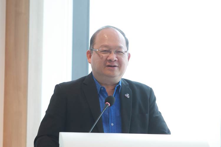 เกรียงไกร เธียรนุกุล