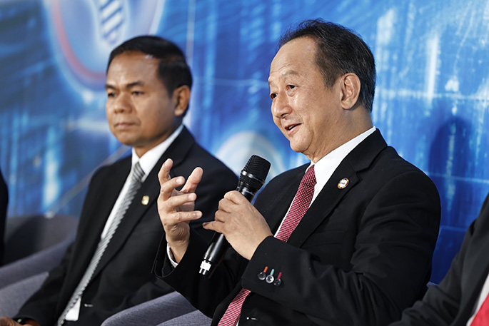 วิเศษ วิศิษฏ์วิญญู