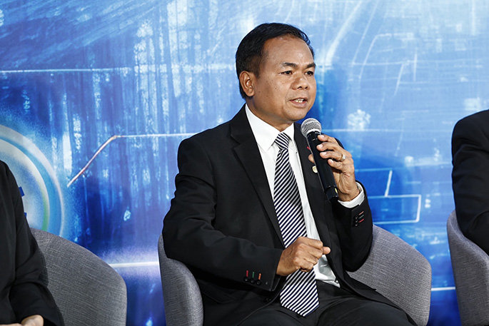 ดร.เดโช ปลื้มใจ