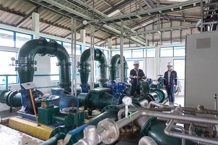 อีสท์ วอเตอร์