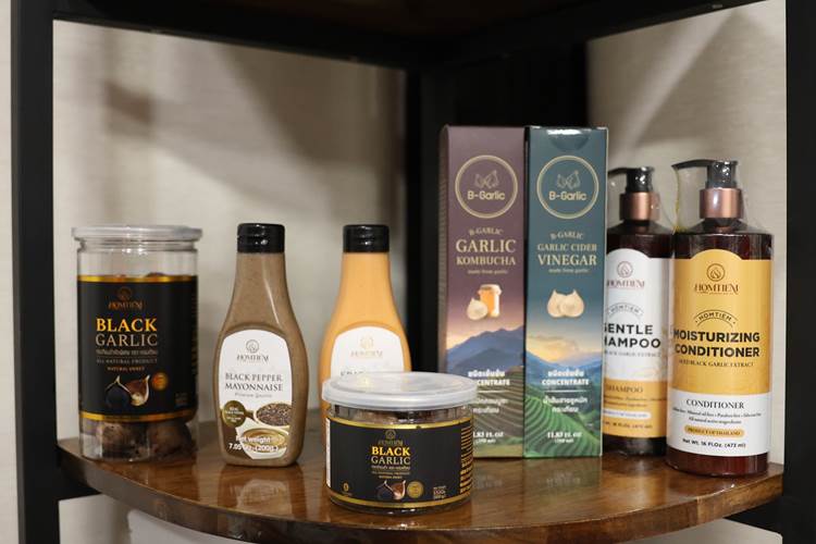 กระเทียมดำ