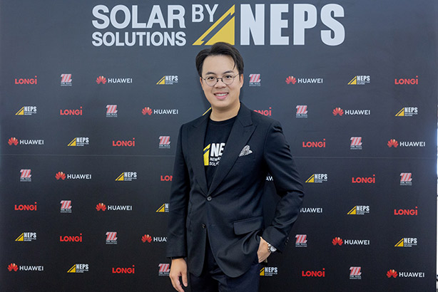 ตรีรัตน์ ศิริจันทโรภาส