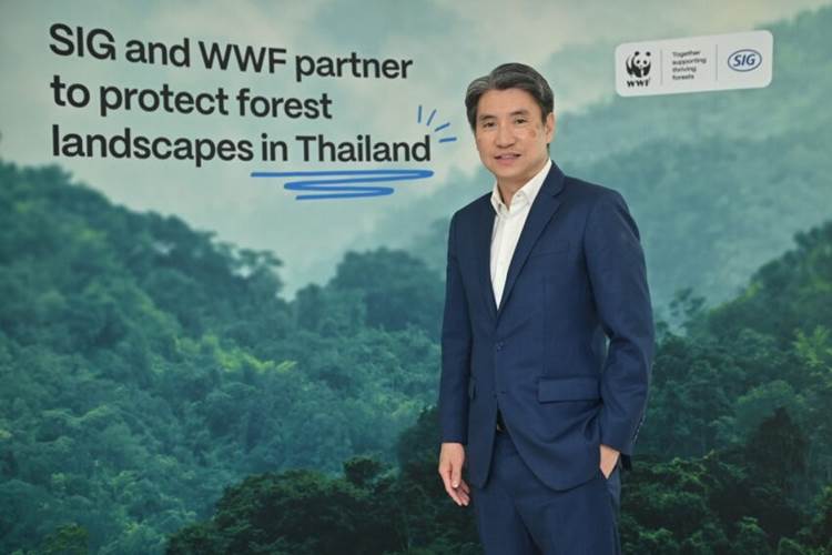 วัชรพงศ์ อึงศรีสวัสดิ์