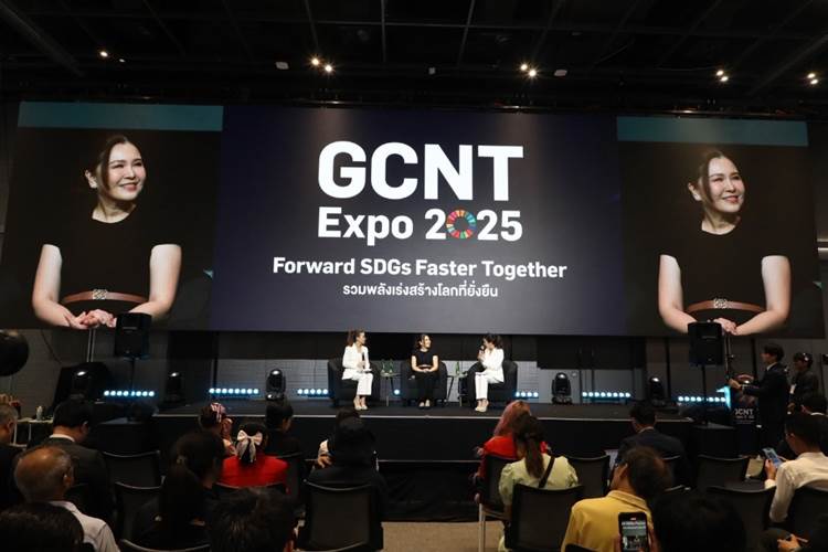 อภิพร อดุลย์พิจิตร