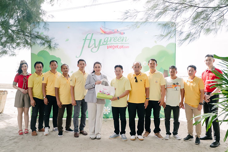 โครงการ Fly Green