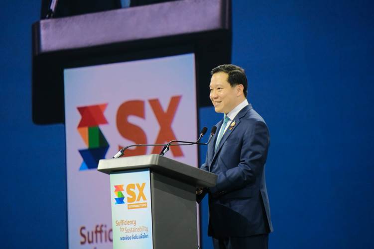 ฐาปน สิริวัฒนภักดี