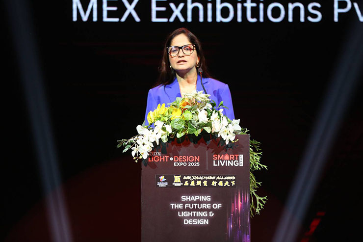 คุณฮิมานิ กูเลติ