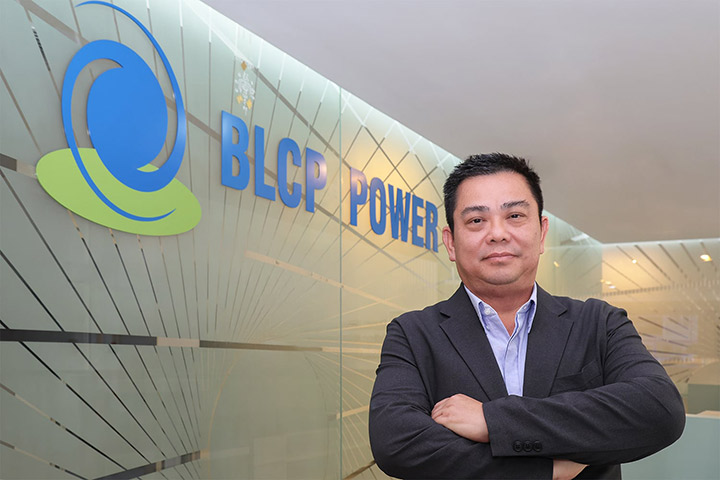 นายอดิศร วังมูล