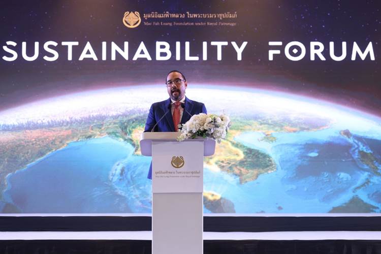 ม.ล.ดิศปนัดดา ดิศกุล