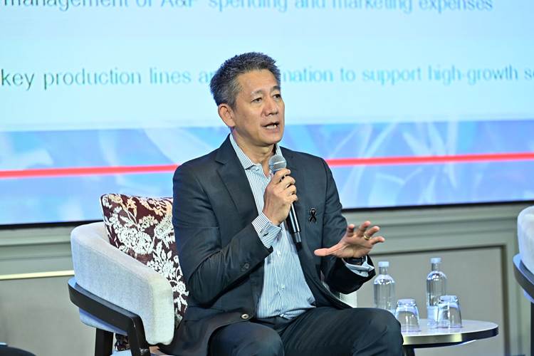 เอกรินทร์ พินิจ