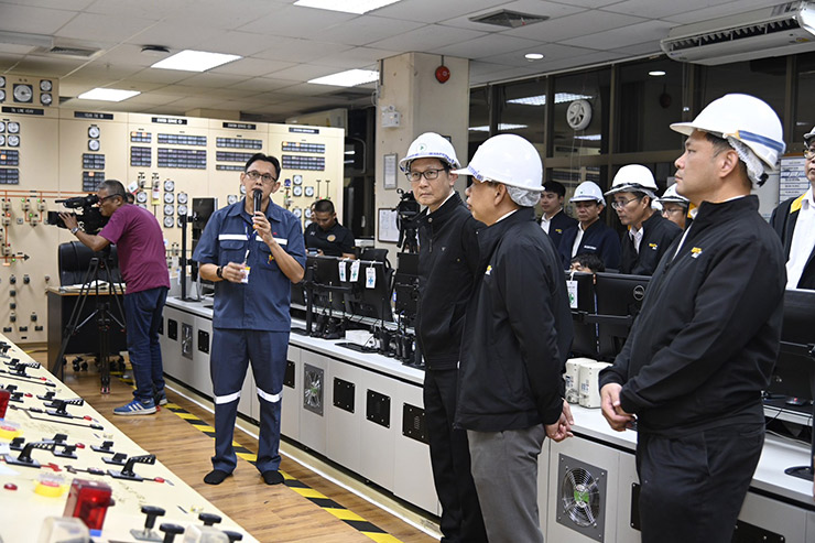 กระทรวงพลังงาน เร่งเดินหน้าโครงการ Floating Solar ของ กฟผ.