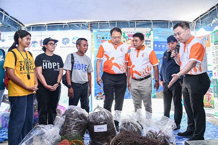รมว.กระทรวงทรัพยากรธรรมชาติและสิ่งแวดล้อม ร่วมเครือข่าย เก็บขยะทะเลเกาะพะงัน อนุรักษ์แนวปะการังและสิ่งมีชีวิตใต้ทะเลไทย ใส่ใจสิ่งแวดล้อม
