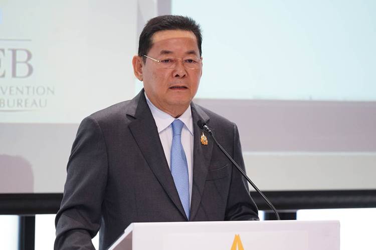 นภินทร ศรีสรรพางค์