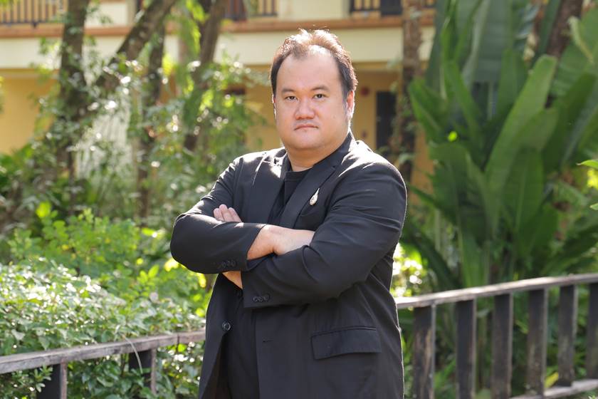 ดร.เขมชาติ เขมาวุฒานนท์