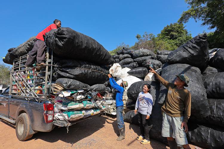 โครงการจัดการขยะและวัสดุรีไซเคิลบนพื้นที่เกาะอย่างยั่งยืน