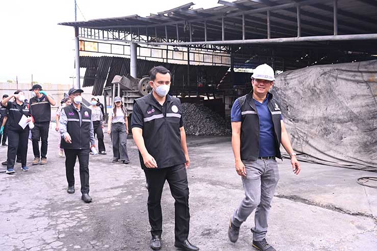 ชุดเต็มเหนี่ยว