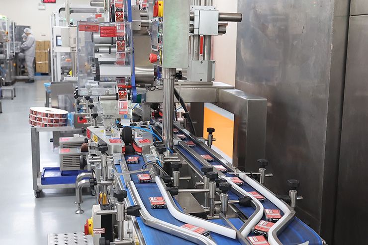 โรงงานมอนเดลีซ นิคมอุตสาหกรรมลาดกระบัง