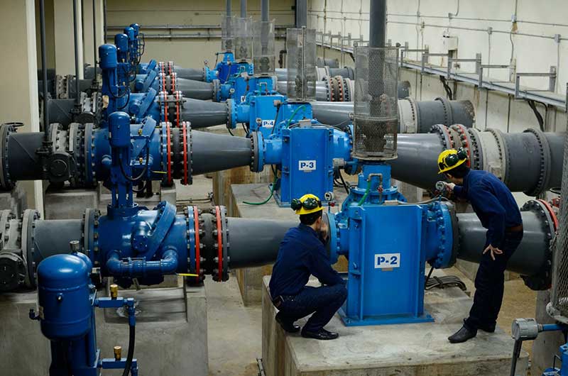 อีสท์ วอเตอร์