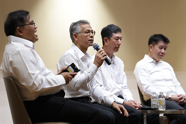 ดร.สมชาย ทรงศิริ