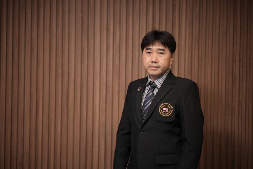 นายชำนิ โมสกุล