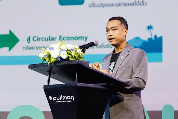 ศรายุทธ ธนะโสธร