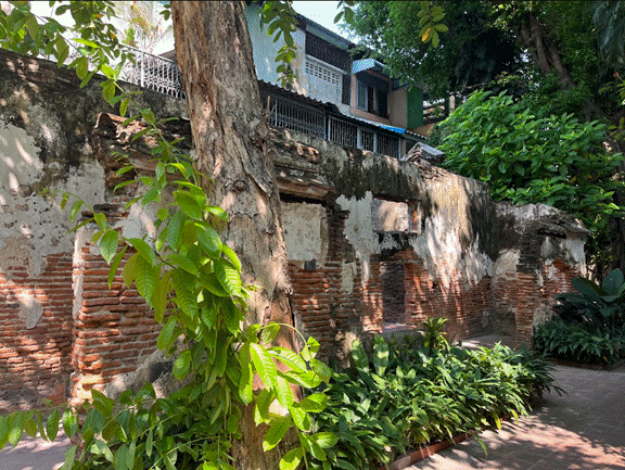 ฟากขะโน้น: The Other Side